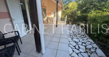 a vendre -  maison t 5 de 206.45 m2 env - saint joseph - 499 000 € hai.