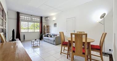appartement t2 (1 chambre), 2ème étage, 55 m2, sainte-clotilde